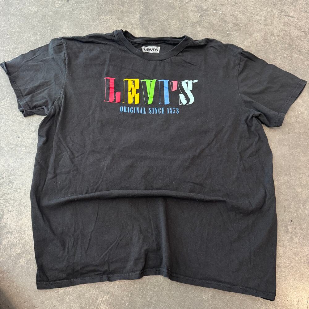 Vintage Y2K Levi's Multicolor Spellout Jeans Black Graphic Tee Short Sleeve XL